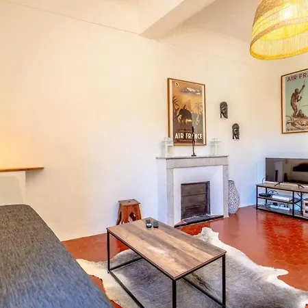 Apartment Heart Of The Village